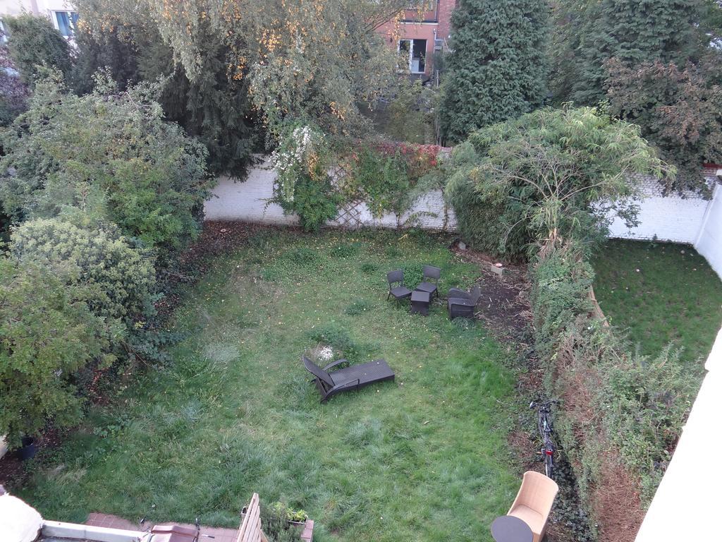 Guest House Dasos Kynthos Woluwe-Saint-Lambert Quarto foto